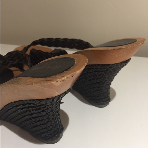 Sotto Sopra bohemian wooden wedges criss cross top - Picture 11 of 16